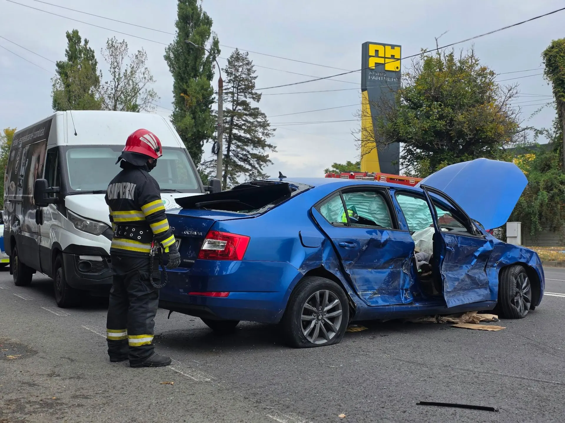 Giurgiu, DN5: doi copii și o femeie, duși la spital după un accident