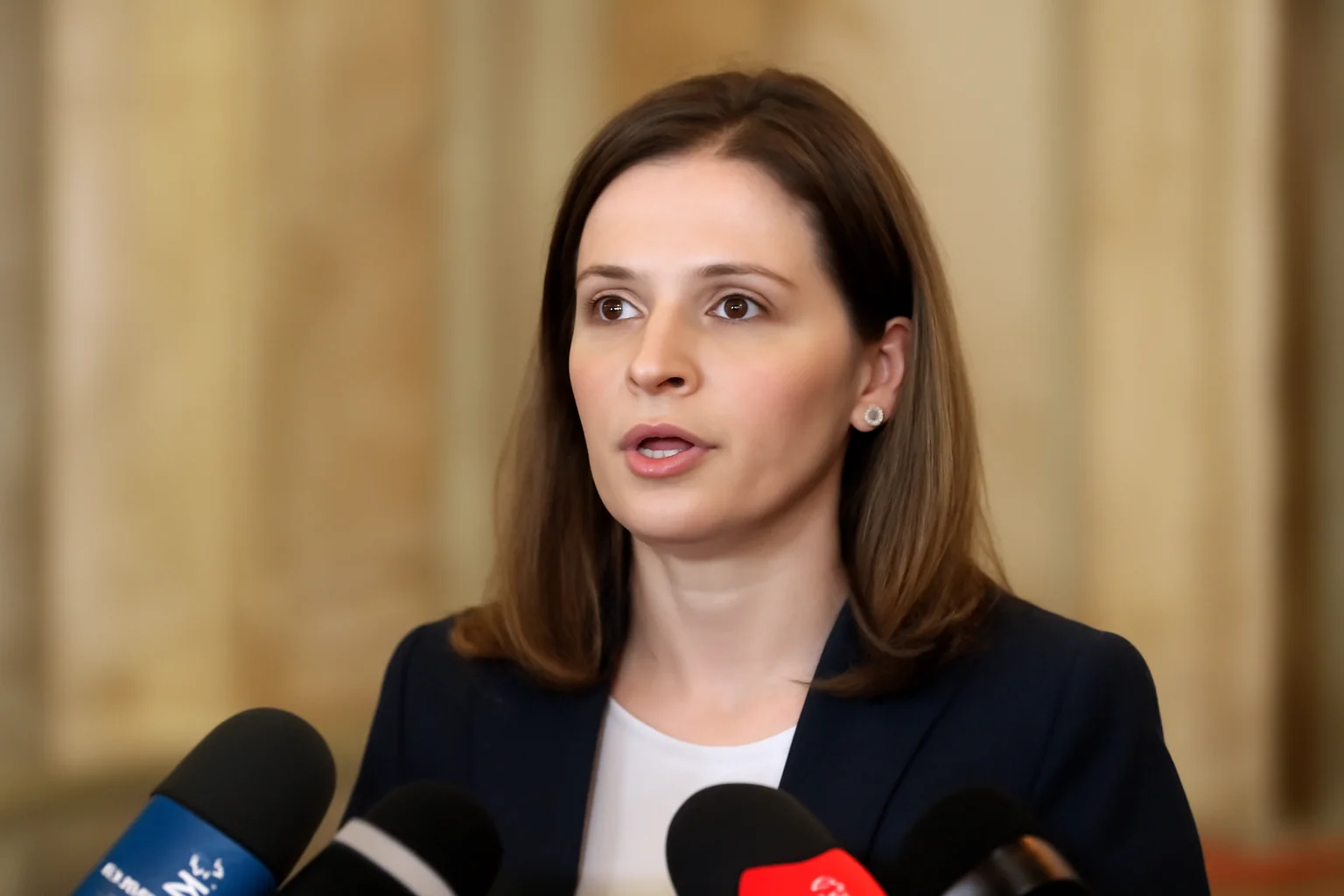 Parlamentul a respins moțiunea de cenzură, Guvernul Ilie Bolojan continuă reformele!